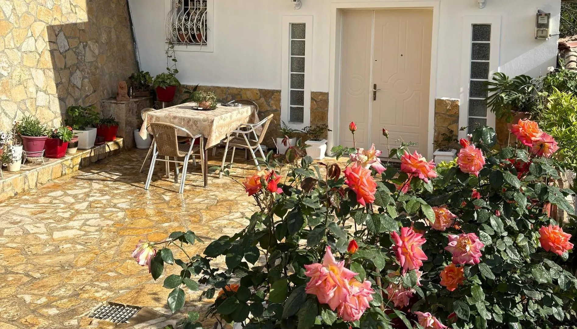 Apartment Vila Stelio Berat Albania
